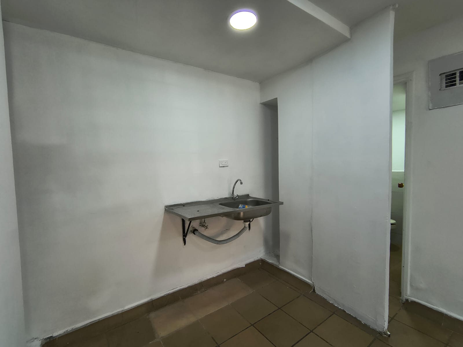 WhatsApp Image 2026-04-09 at 10.52.44 AM-2